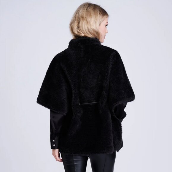 Pia Rossini‎ Brielle Black Cape Coat in Black Faux Fur New With Tags One Size - Picture 3 of 13